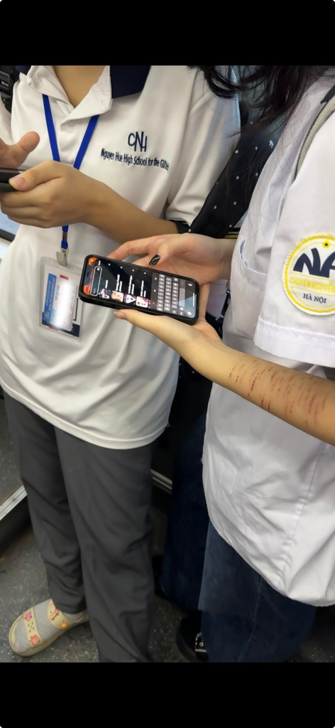 (Chuyện ngày mưa giờ mới kể) hoc sinh do chuyen 2